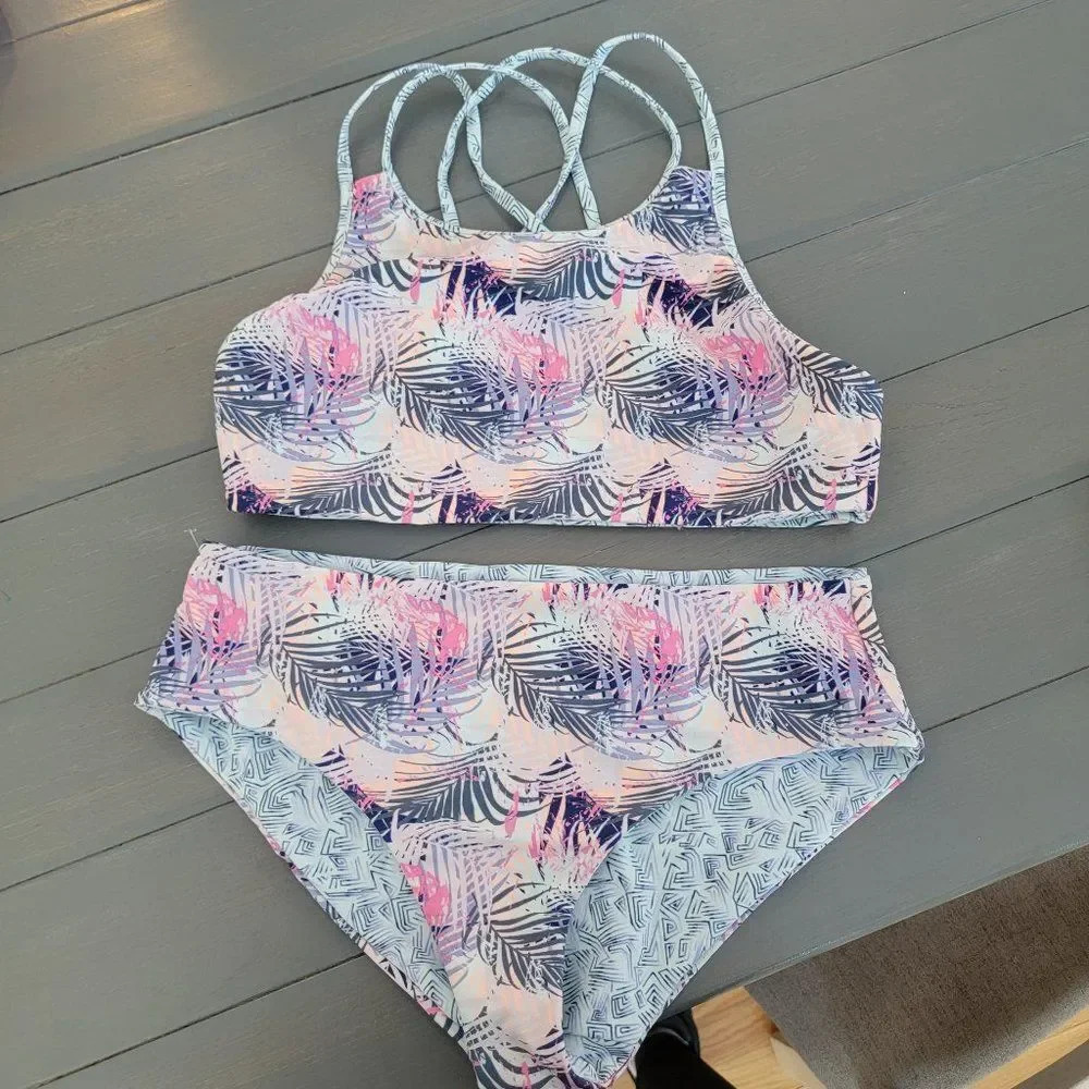 UR Active reversible floral / geometric Top & Bottom Bikini Swimsuit sz Large
